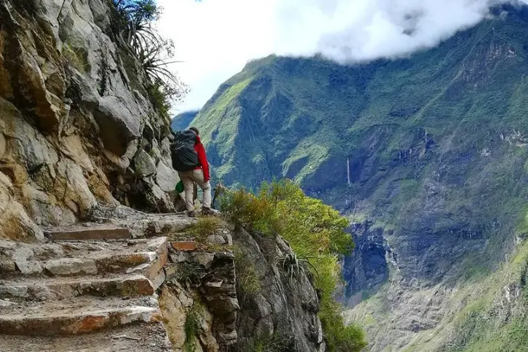 Trail to Choquequirao